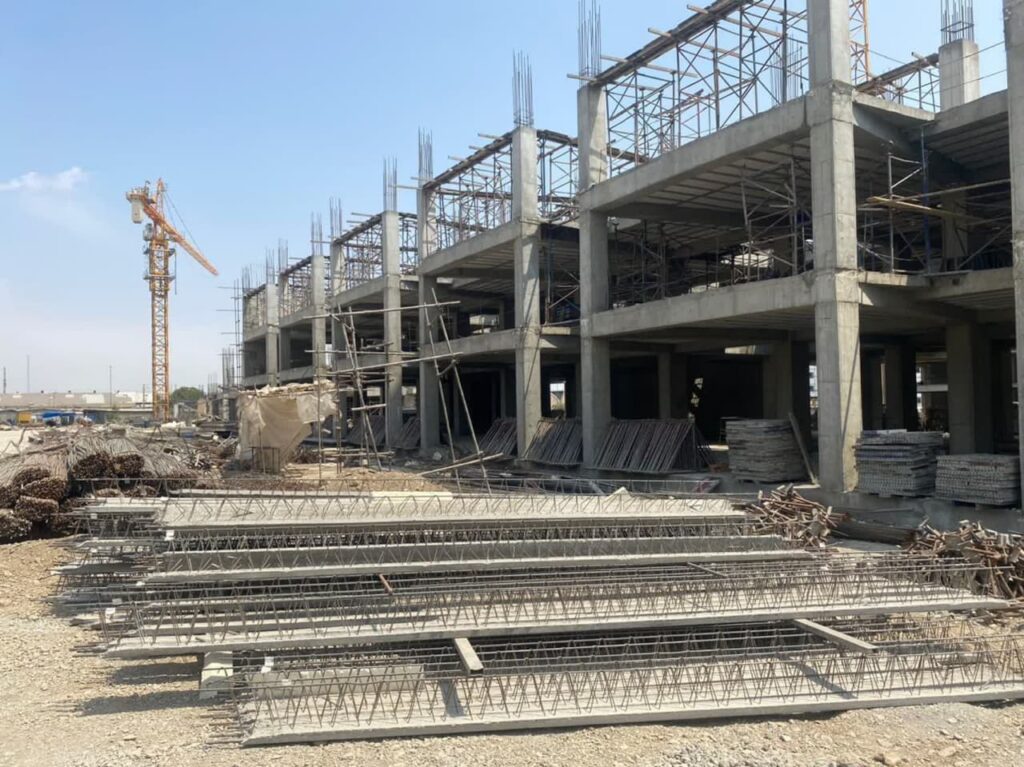 اجرای سقف 1500متری